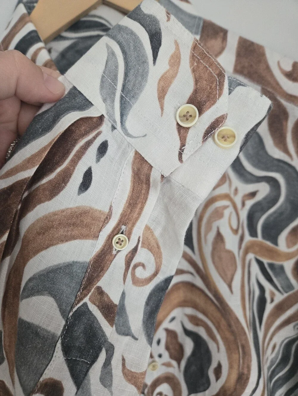 MARCEL MASSIMO Long-Sleeve Linen Shirt in Brown & Gray Button-Up - Picture 4 of 15